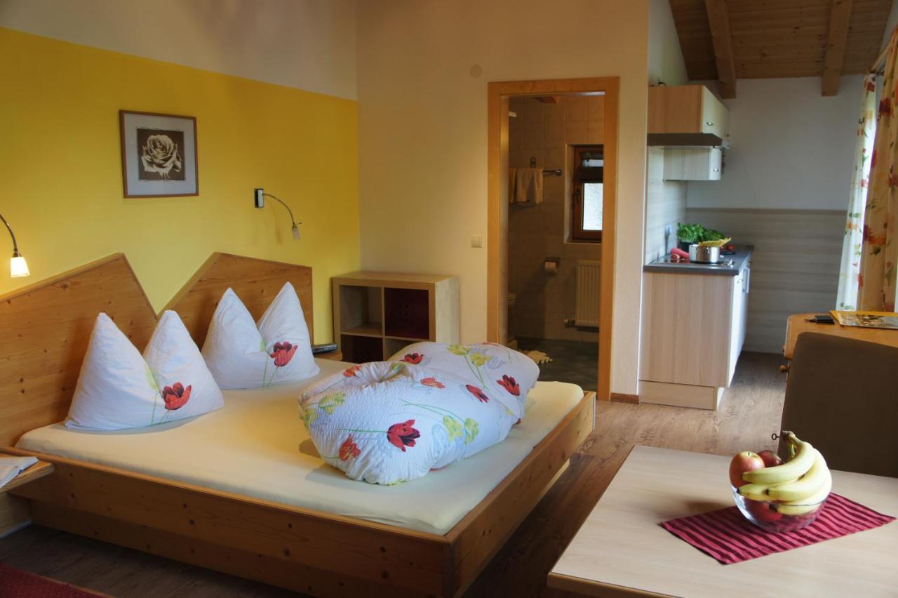 Alpenecho Apartment Neustift im Stubaital Bilik gambar