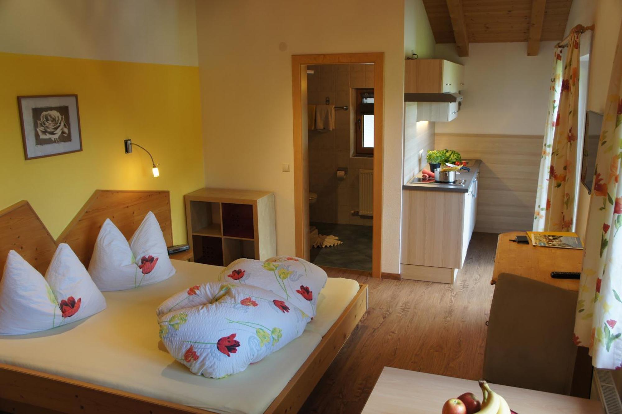 Alpenecho Apartment Neustift im Stubaital Bilik gambar